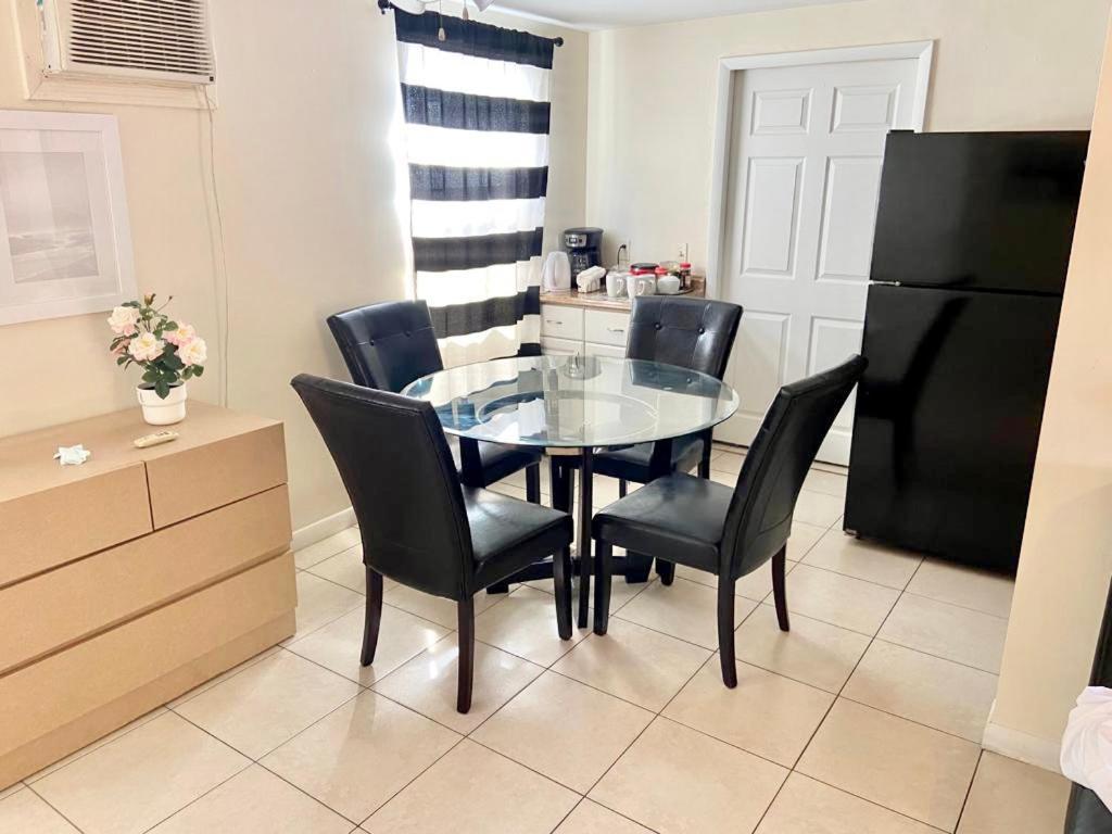 Private Room Near Miami Airport - Free Parking - 01 Exterior foto